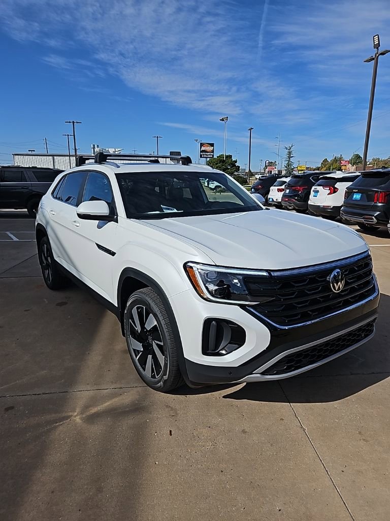 New 2026 Volkswagen Atlas Cross Sport SE AWD/4WD image 3