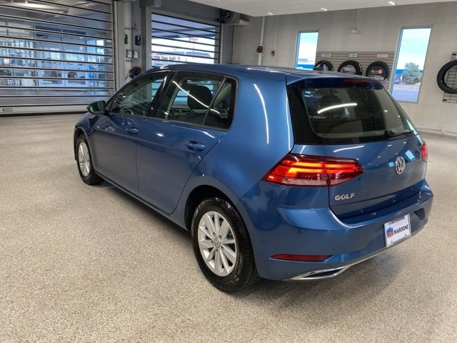 Used 2019 Volkswagen Golf S image 8