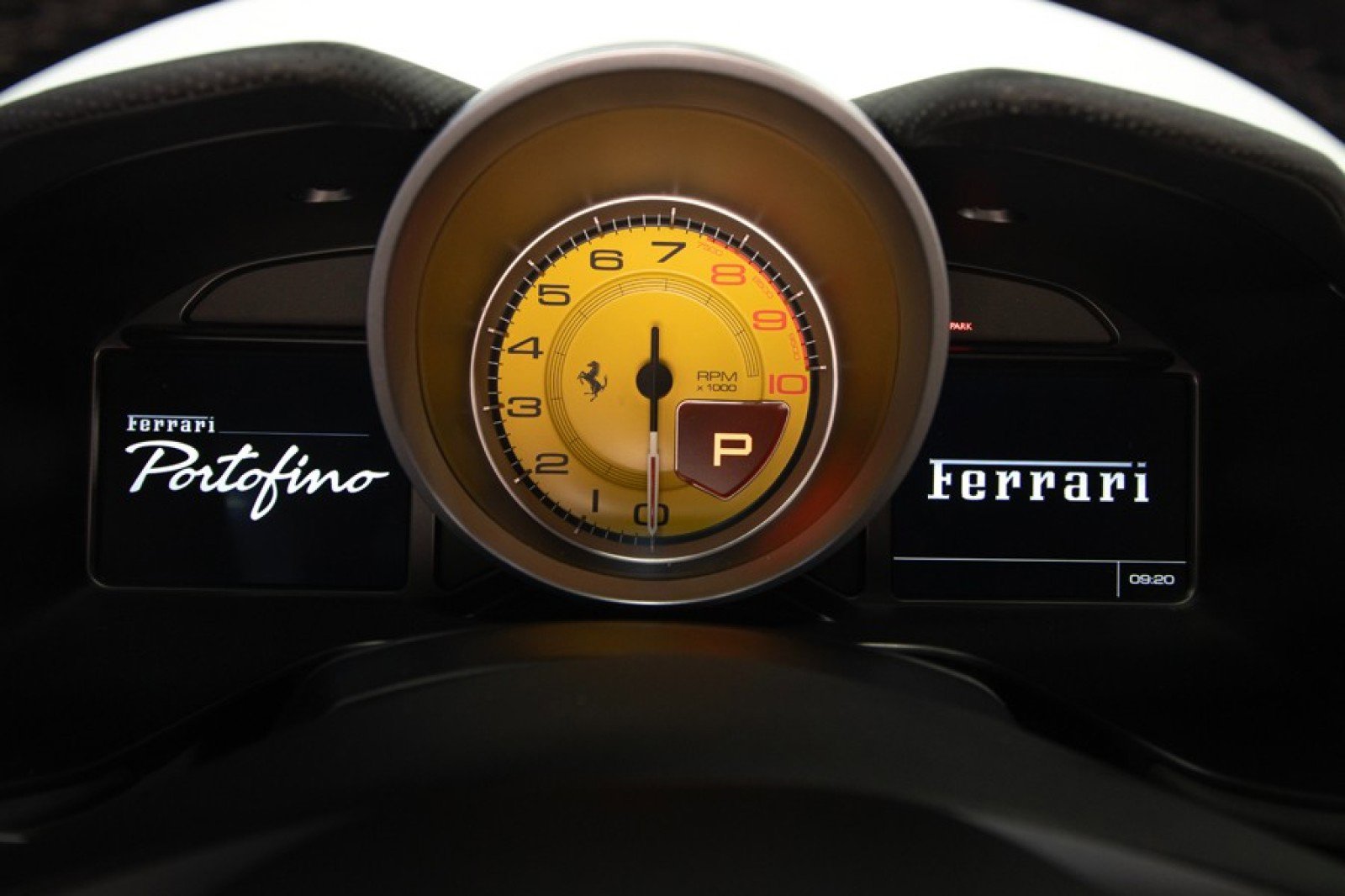 Used 2020 Ferrari Portofino image 28