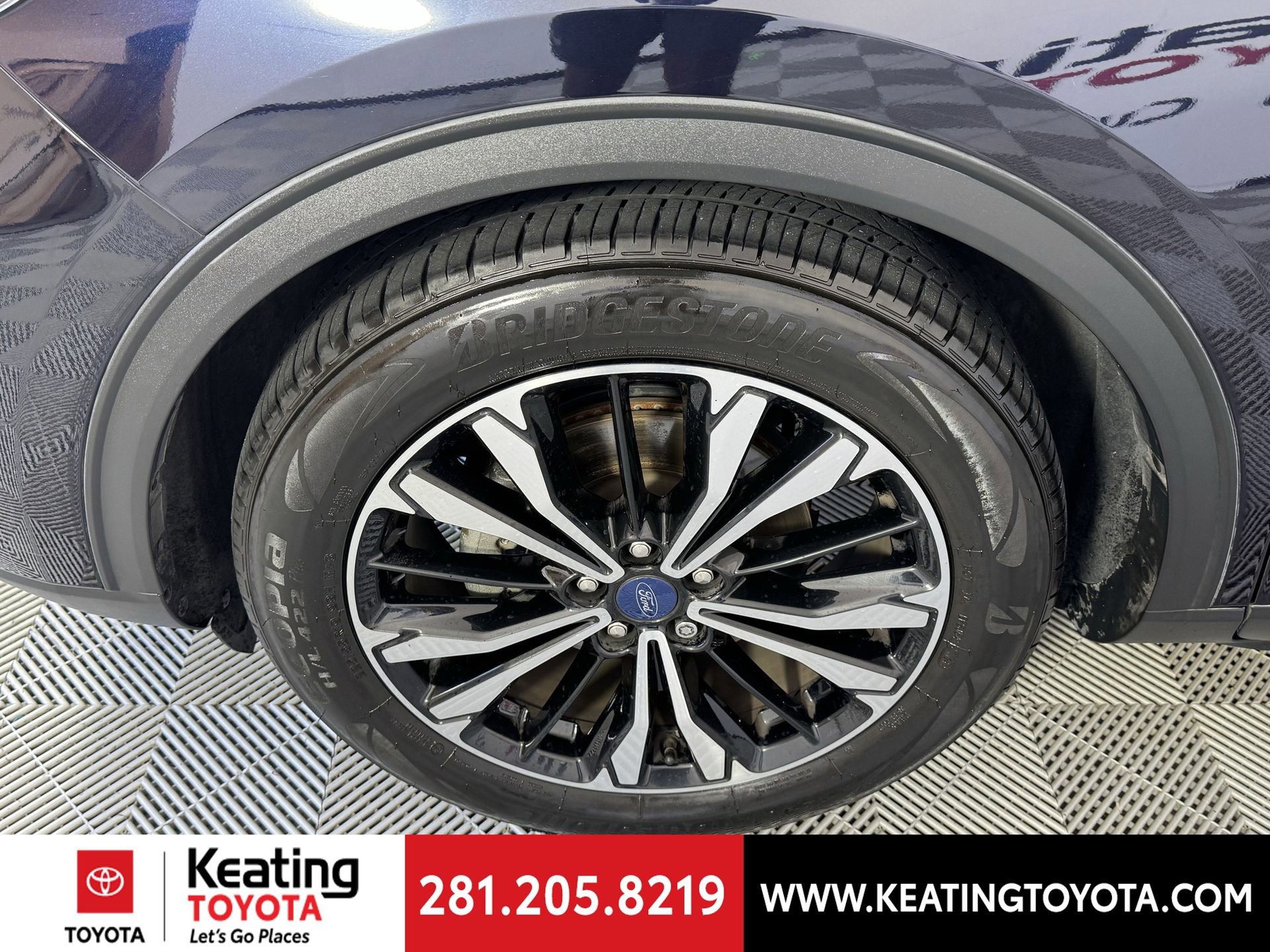 Used 2021 Ford Escape SE w/ SE Sport Appearance Package image 29