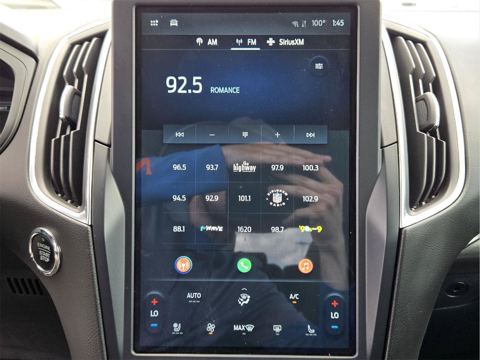 Used 2023 Ford Edge Titanium AWD/4WD image 15