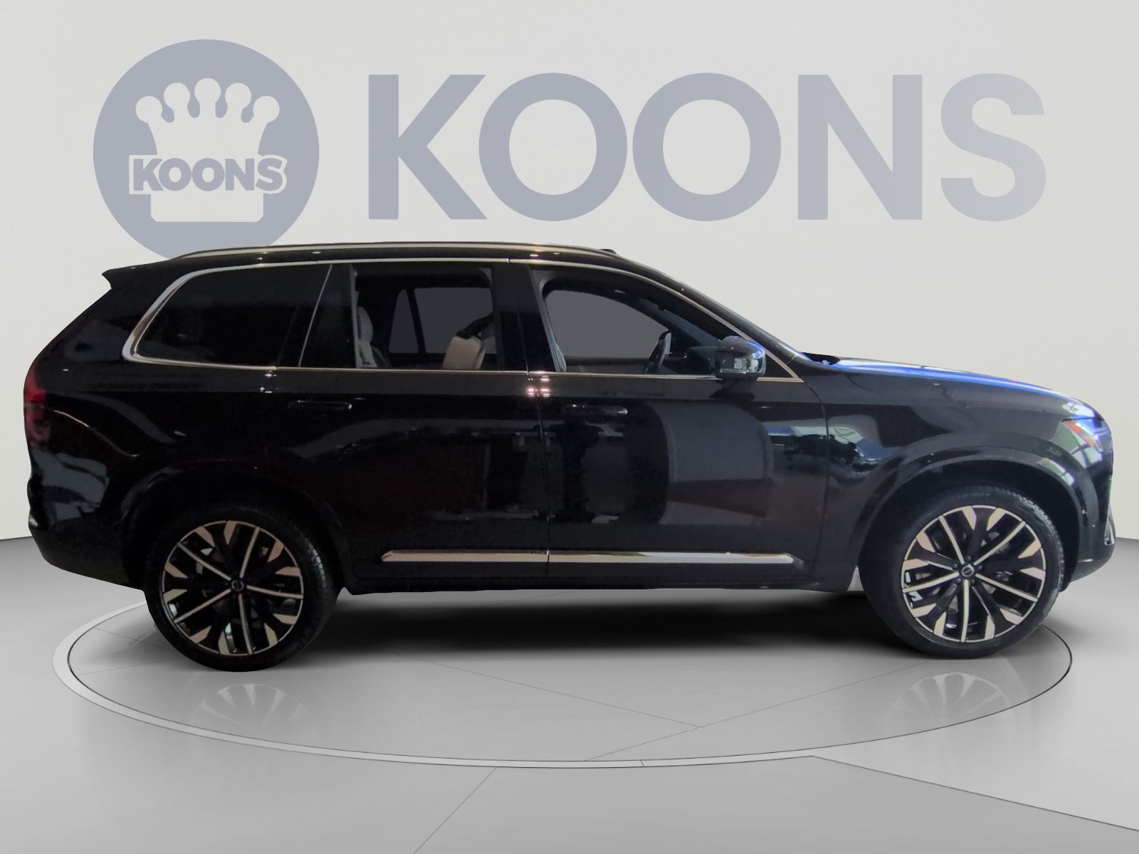 New 2026 Volvo XC90 T8 Plus w/ Protection Package Premier AWD/4WD image 17