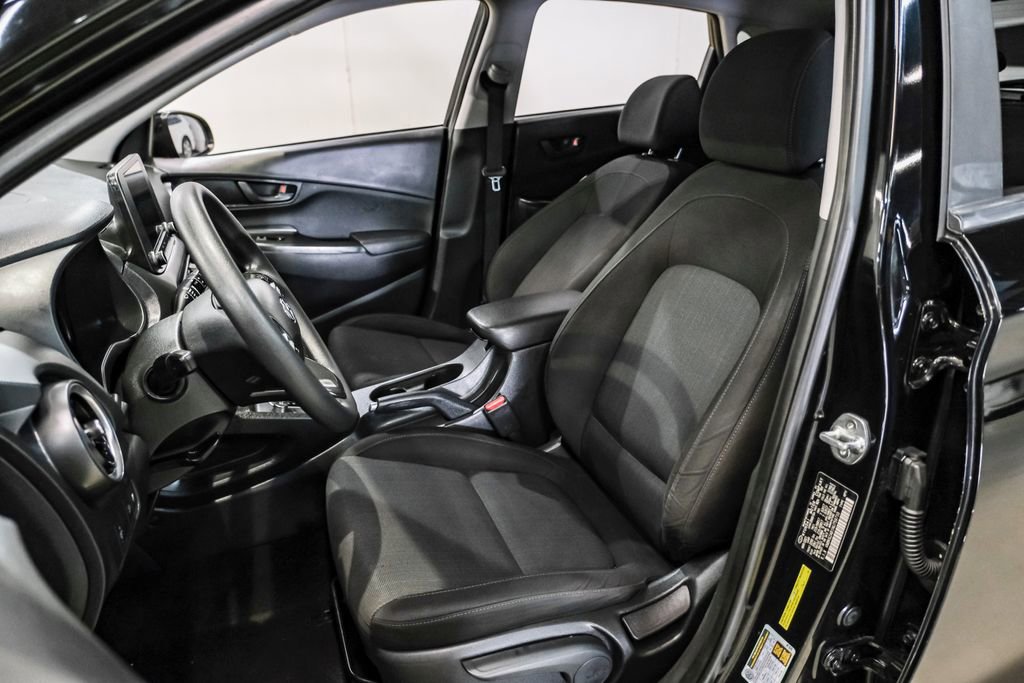 Used 2022 Hyundai Kona SEL FWD image 30