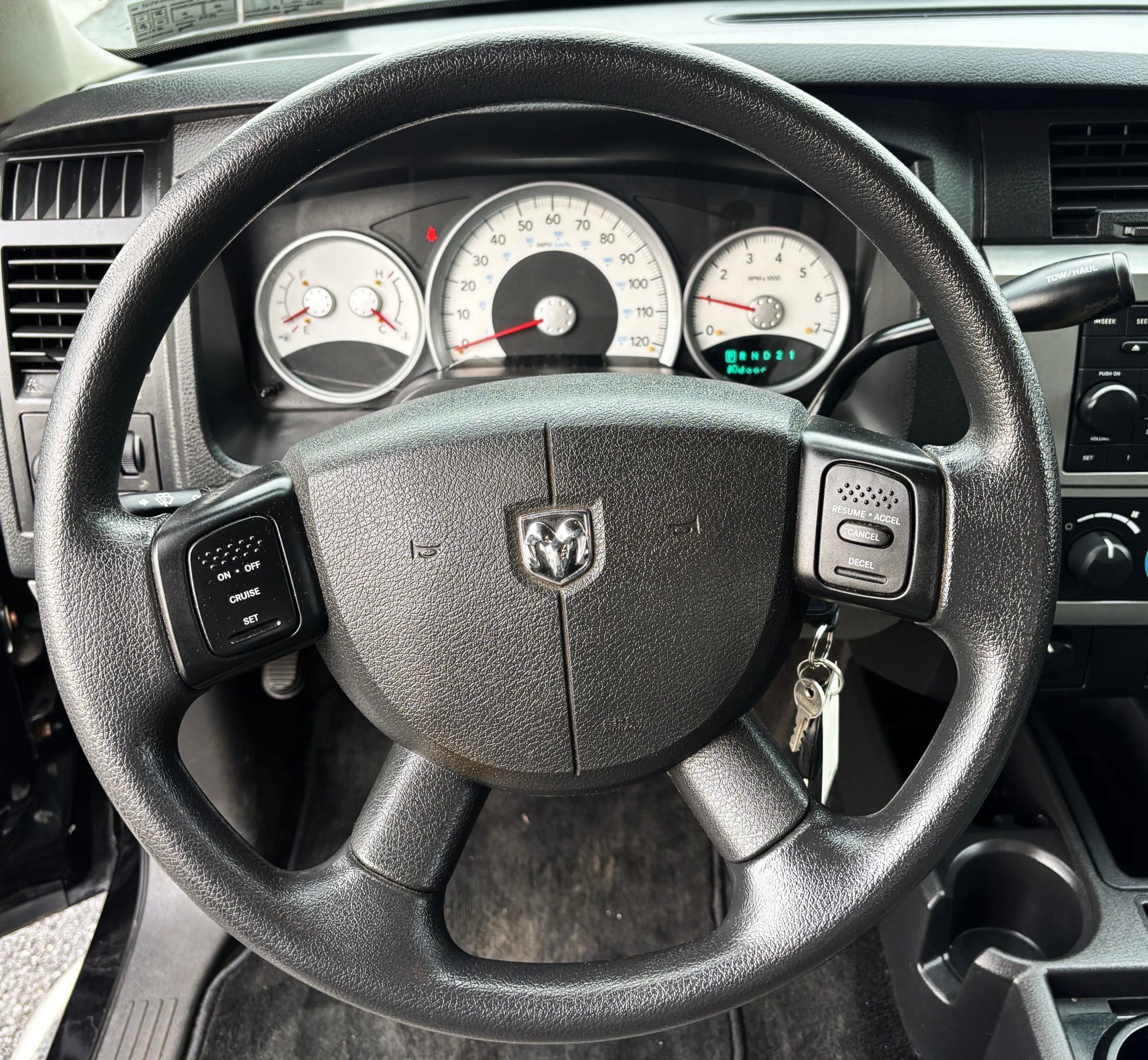 Used 2008 Dodge Dakota SLT image 11