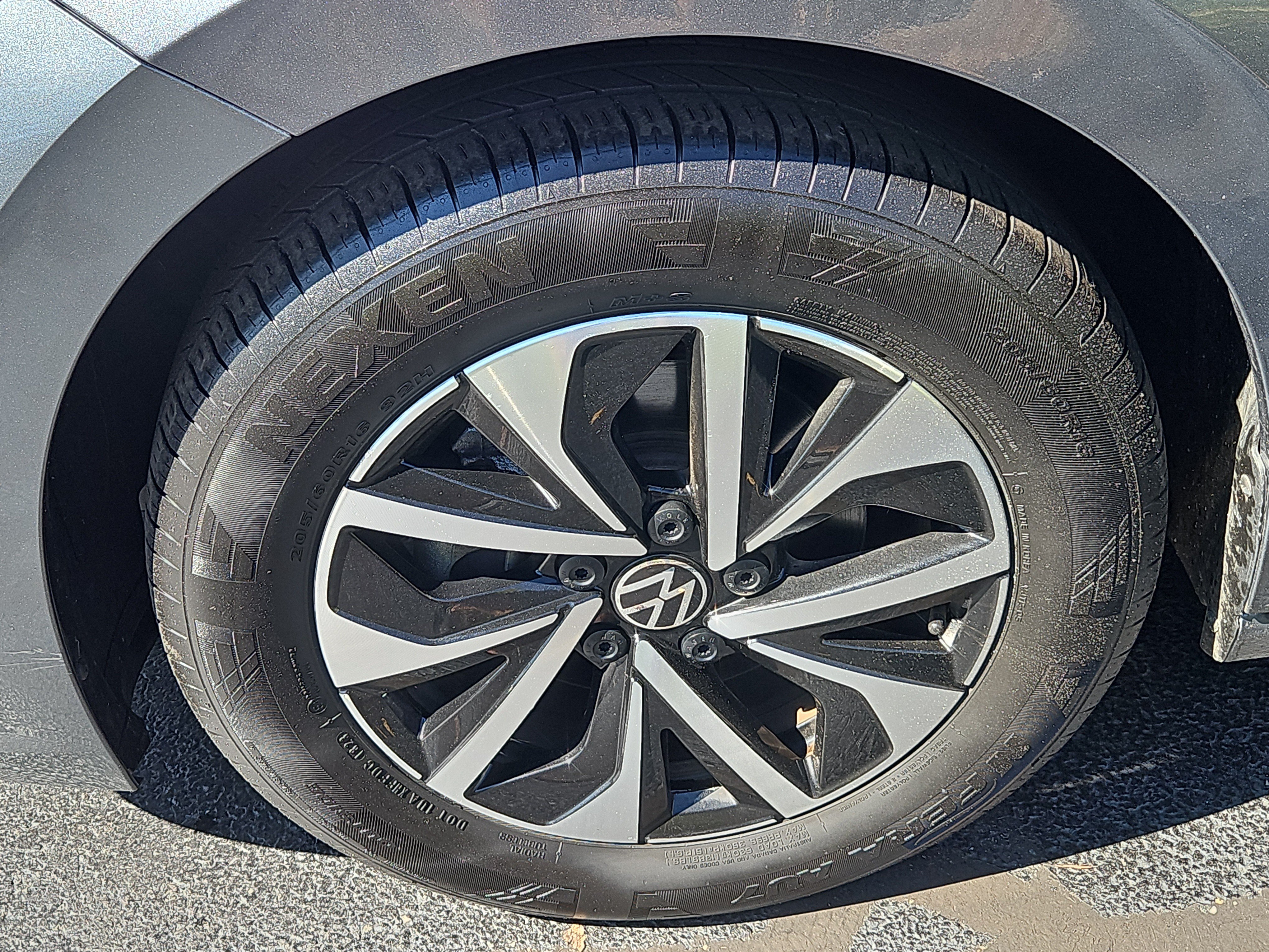 Used 2024 Volkswagen Jetta S FWD image 4