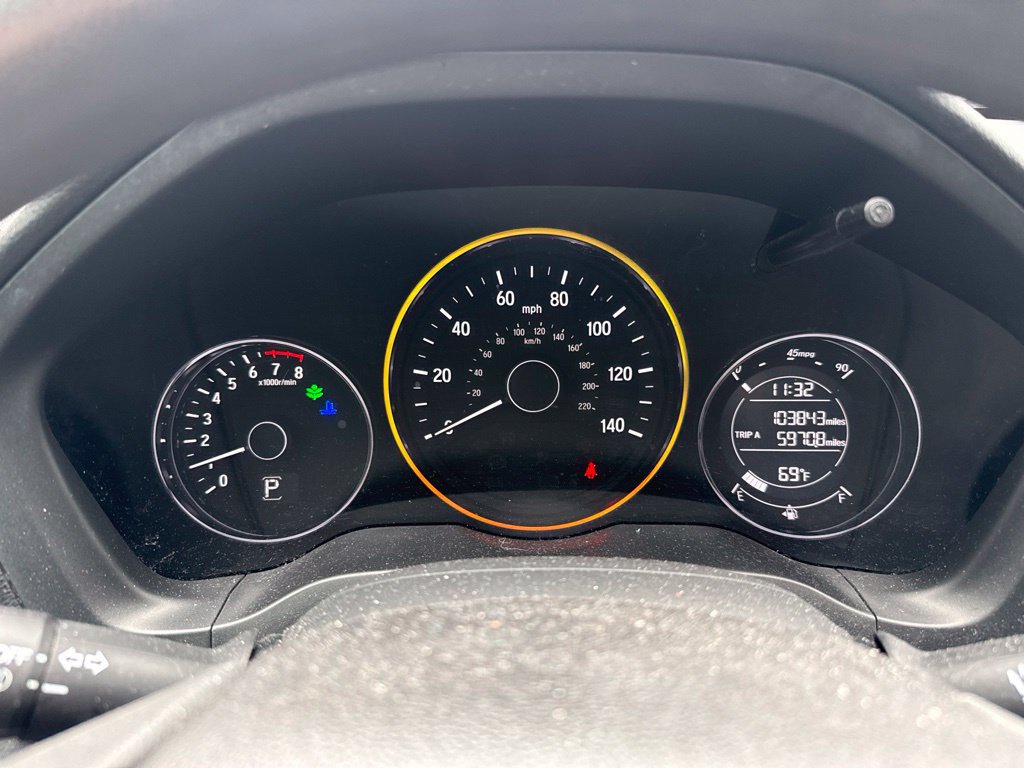 Used 2017 Honda HR-V EX image 10