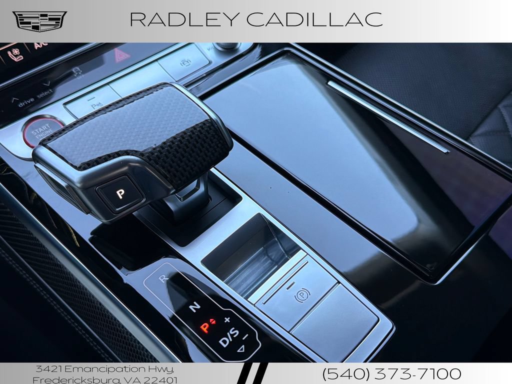 Used 2022 Audi S8 w/ S8 Comfort Plus Package AWD/4WD image 10