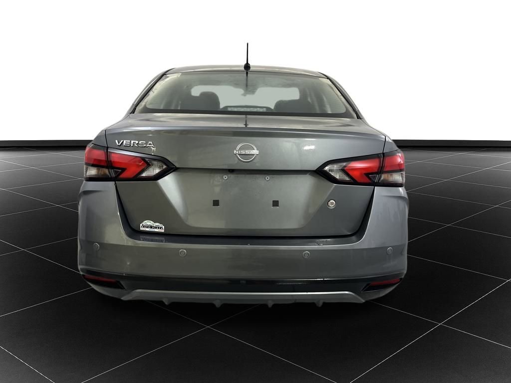 Used 2025 Nissan Versa S w/ S Plus Package image 4