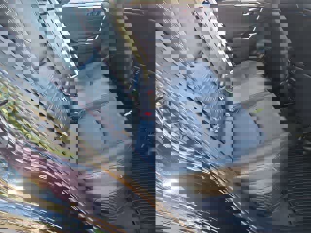 Used 2025 Toyota RAV4 Limited w/ Advanced Technology Package image 21