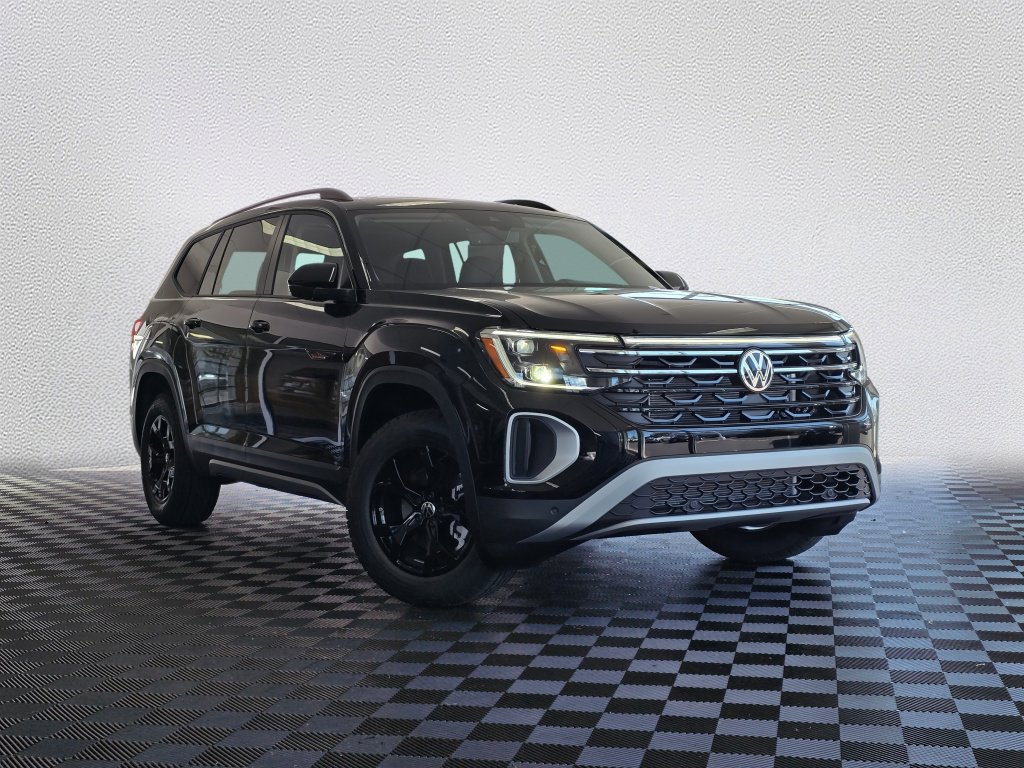 New 2026 Volkswagen Atlas Peak Edition