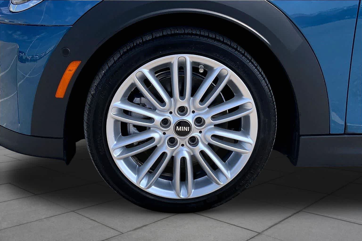 Used 2024 MINI Cooper S FWD image 11