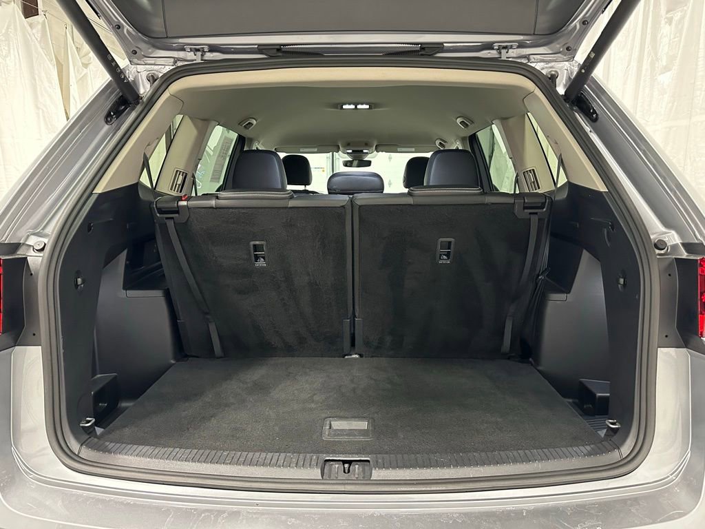 Used 2025 Volkswagen Atlas SE AWD/4WD image 51