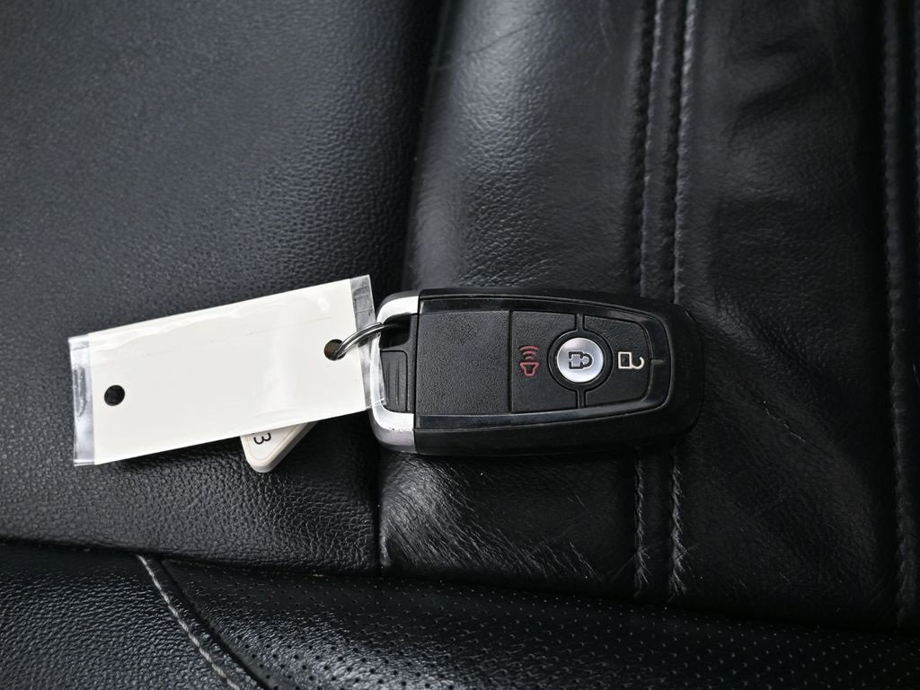 Used 2020 Ford EcoSport Titanium image 30