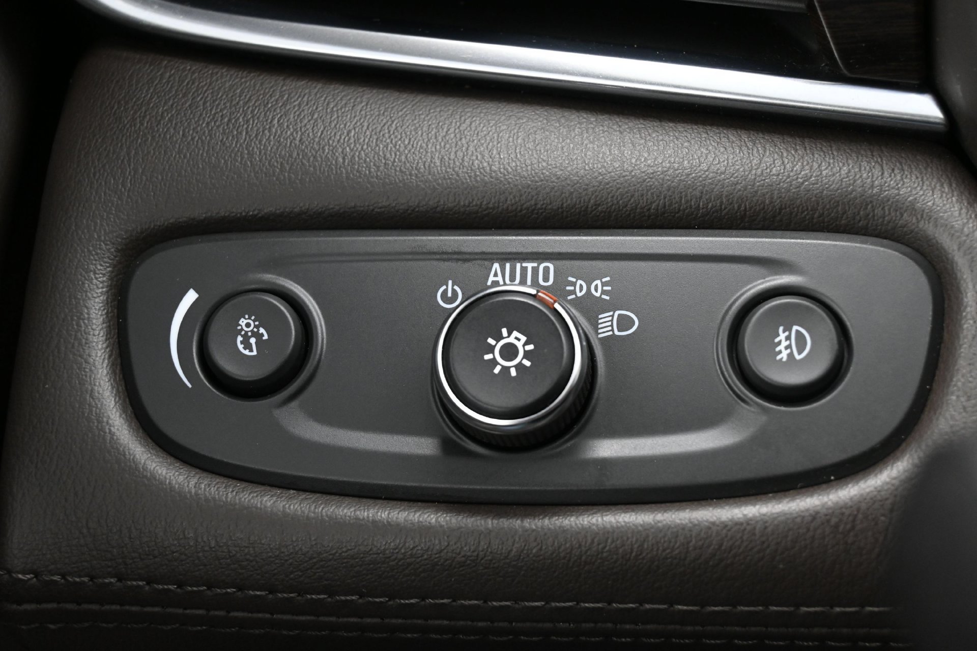 Used 2017 Buick LaCrosse Essence w/ Sights and Sounds Package FWD image 41