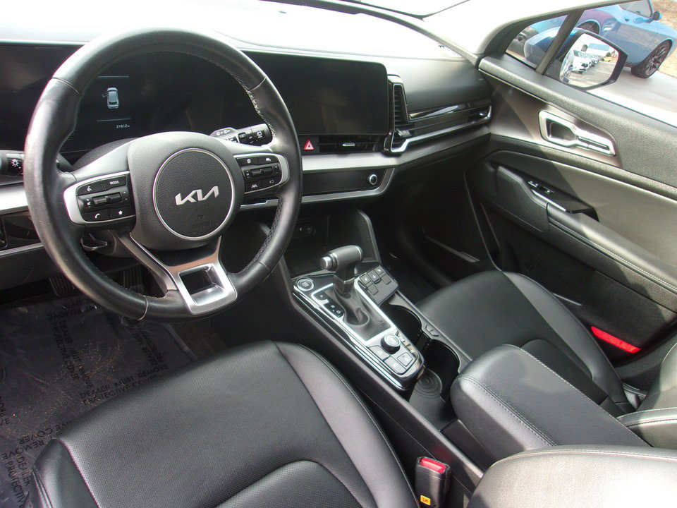 Used 2023 Kia Sportage EX AWD/4WD image 10