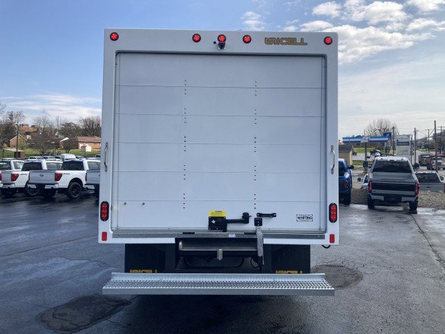 New 2027 Ford E-350 and Econoline 350 Super Duty w/ Power Equipment Group image 6
