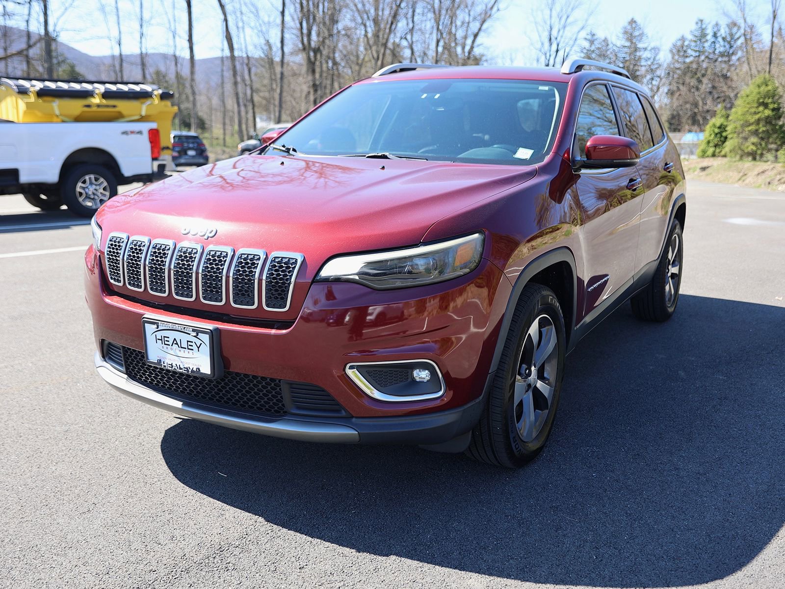 Used 2019 Jeep Cherokee Limited image 3