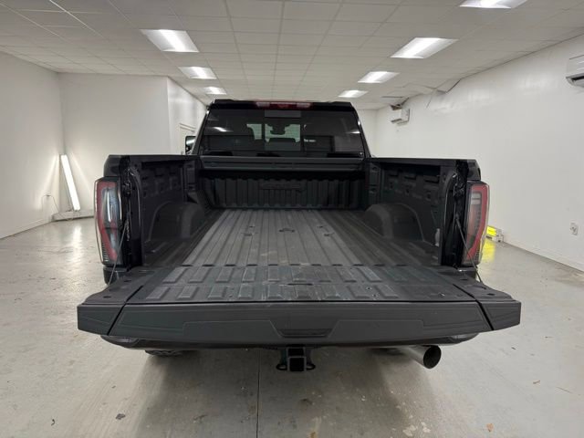 Used 2024 GMC Sierra 2500 AT4 w/ AT4 Premium Plus Package image 9