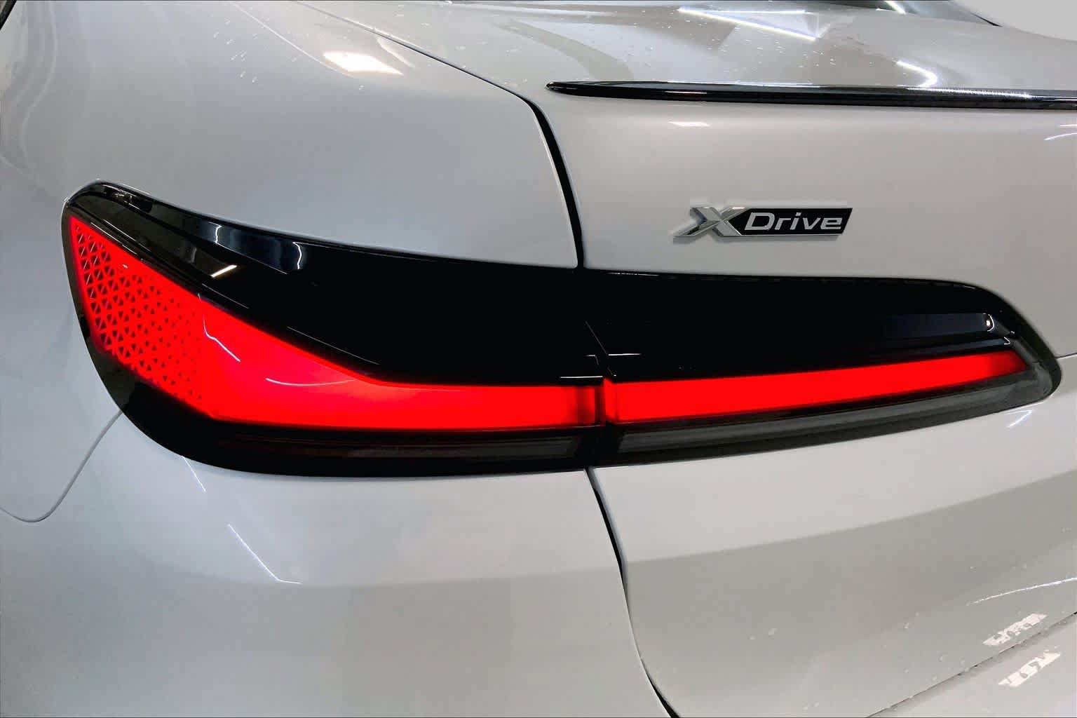 New 2026 BMW 740i xDrive w/ Executive Package AWD/4WD image 14