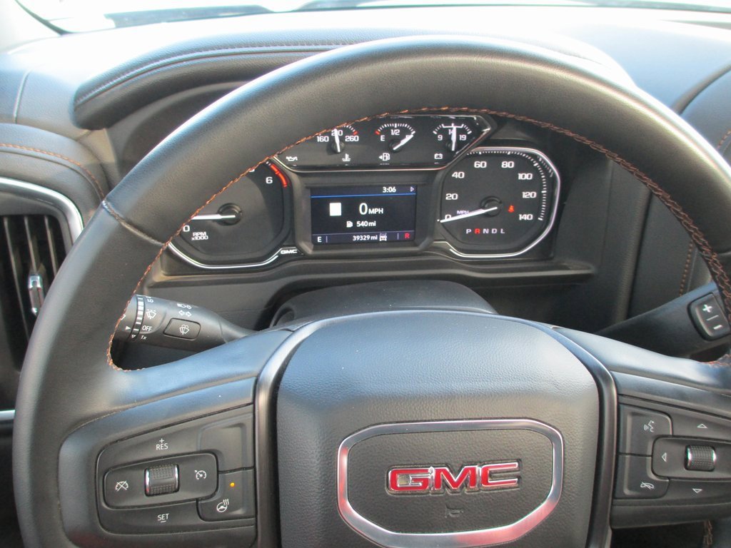 Used 2023 GMC Sierra 2500 AT4 w/ AT4 Preferred Package image 31
