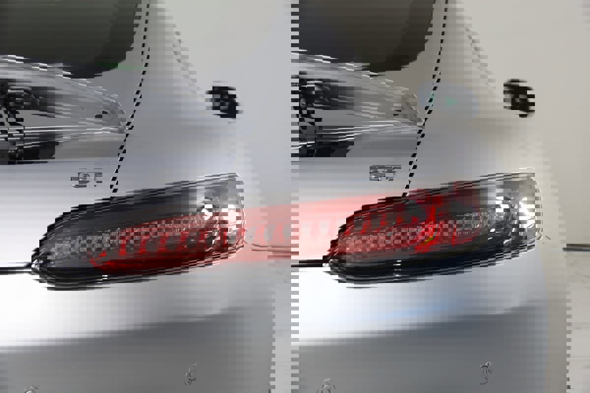 Used 2017 Mercedes-Benz AMG GT Coupe w/ Exclusive Interior Package image 96