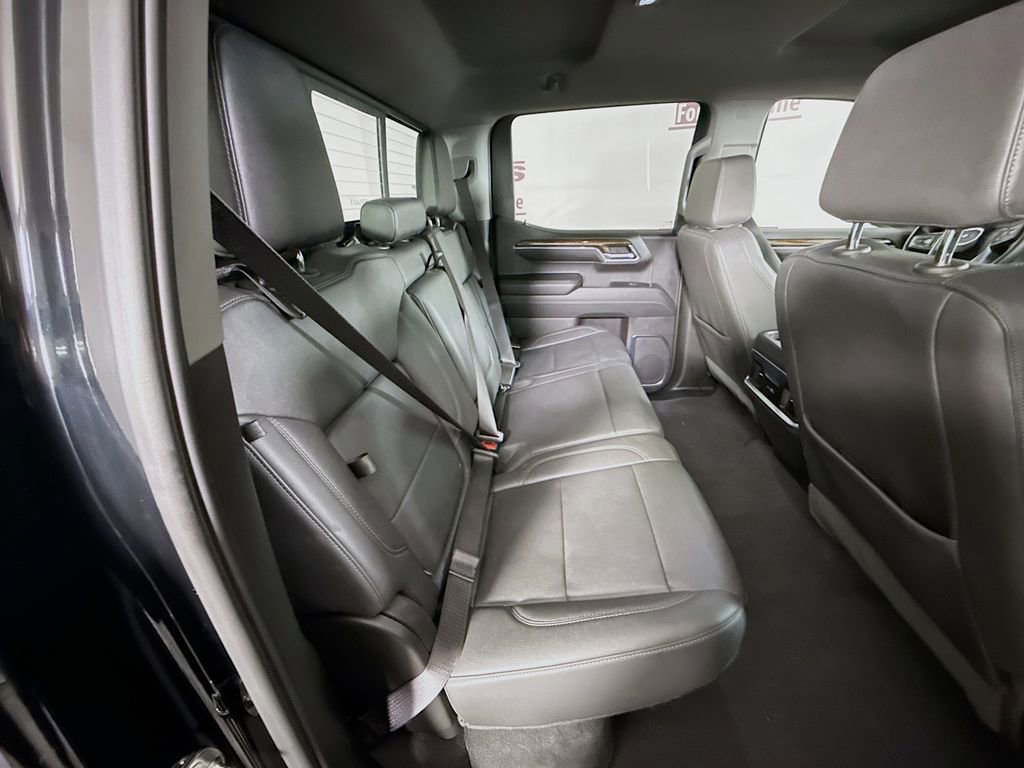Used 2024 GMC Sierra 1500 Elevation w/ Elevation Premium Package AWD/4WD image 30