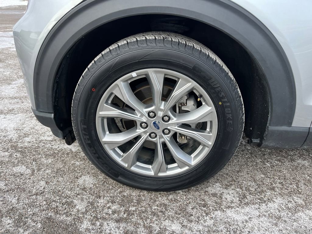 Used 2024 Ford Explorer Limited image 30