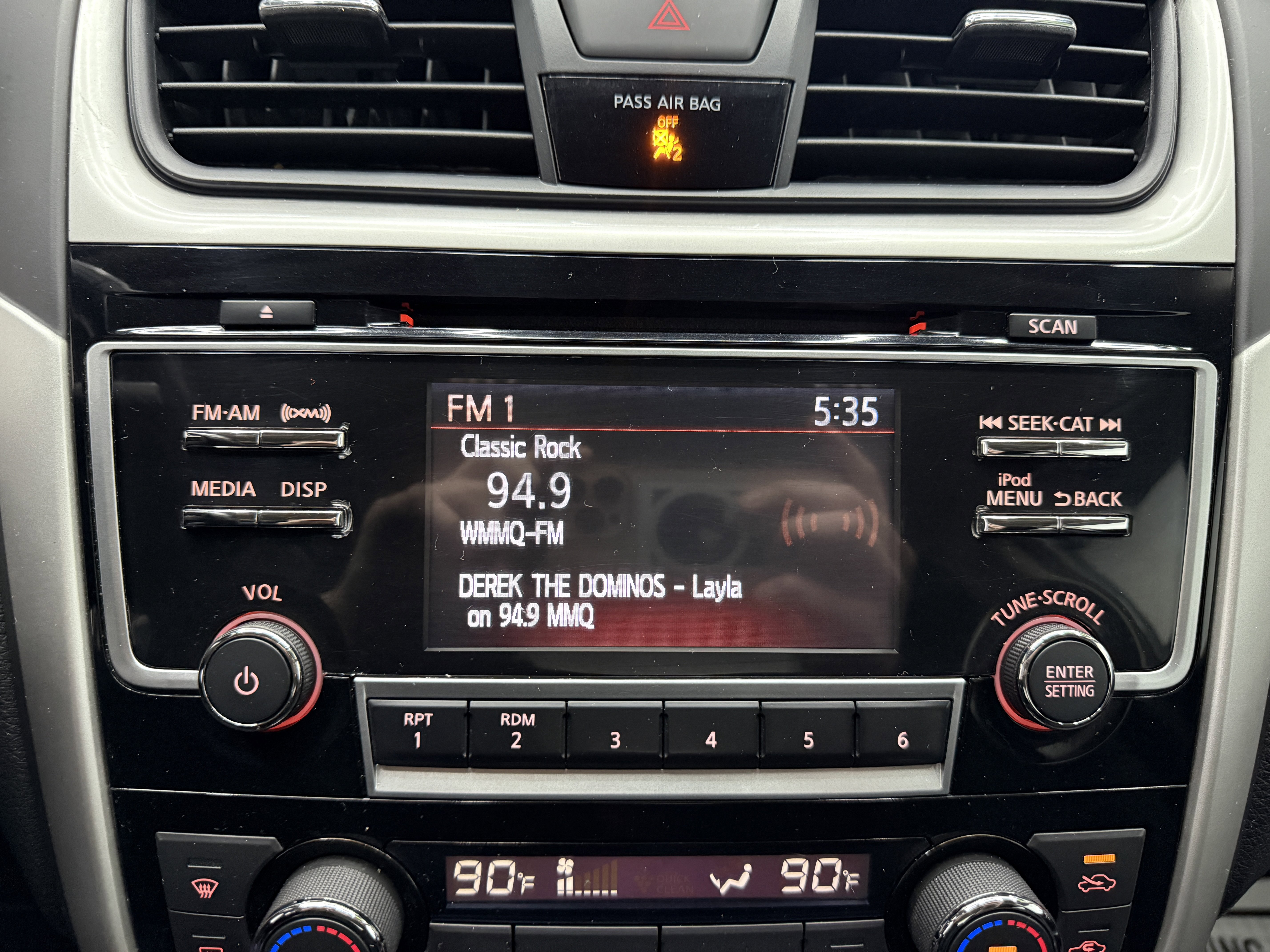 Used 2018 Nissan Altima 2.5 SV image 16