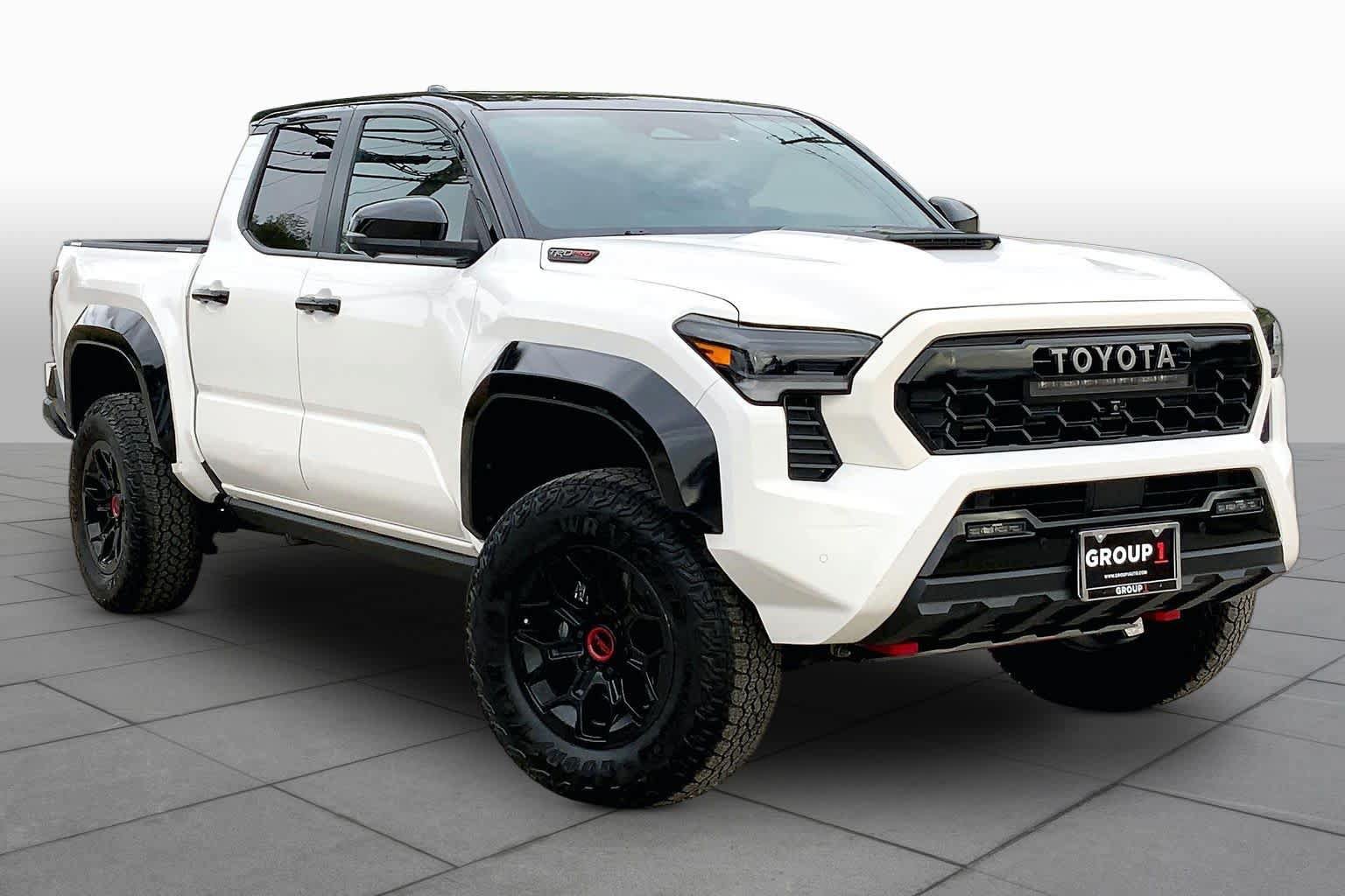 Used 2025 Toyota Tacoma TRD Pro AWD/4WD image 3