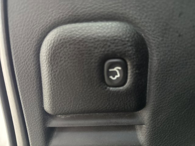 Used 2015 Jeep Grand Cherokee Limited w/ Trailer Tow Group IV image 30