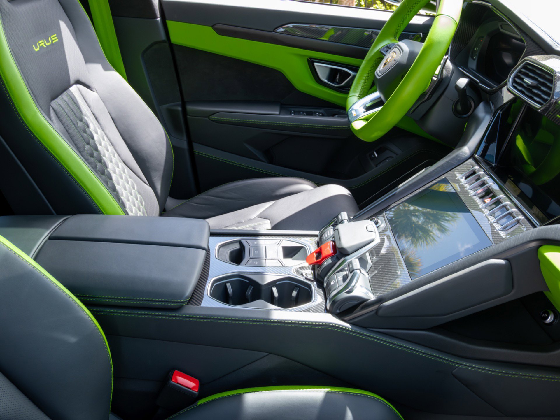 Used 2024 Lamborghini Urus S AWD/4WD image 41