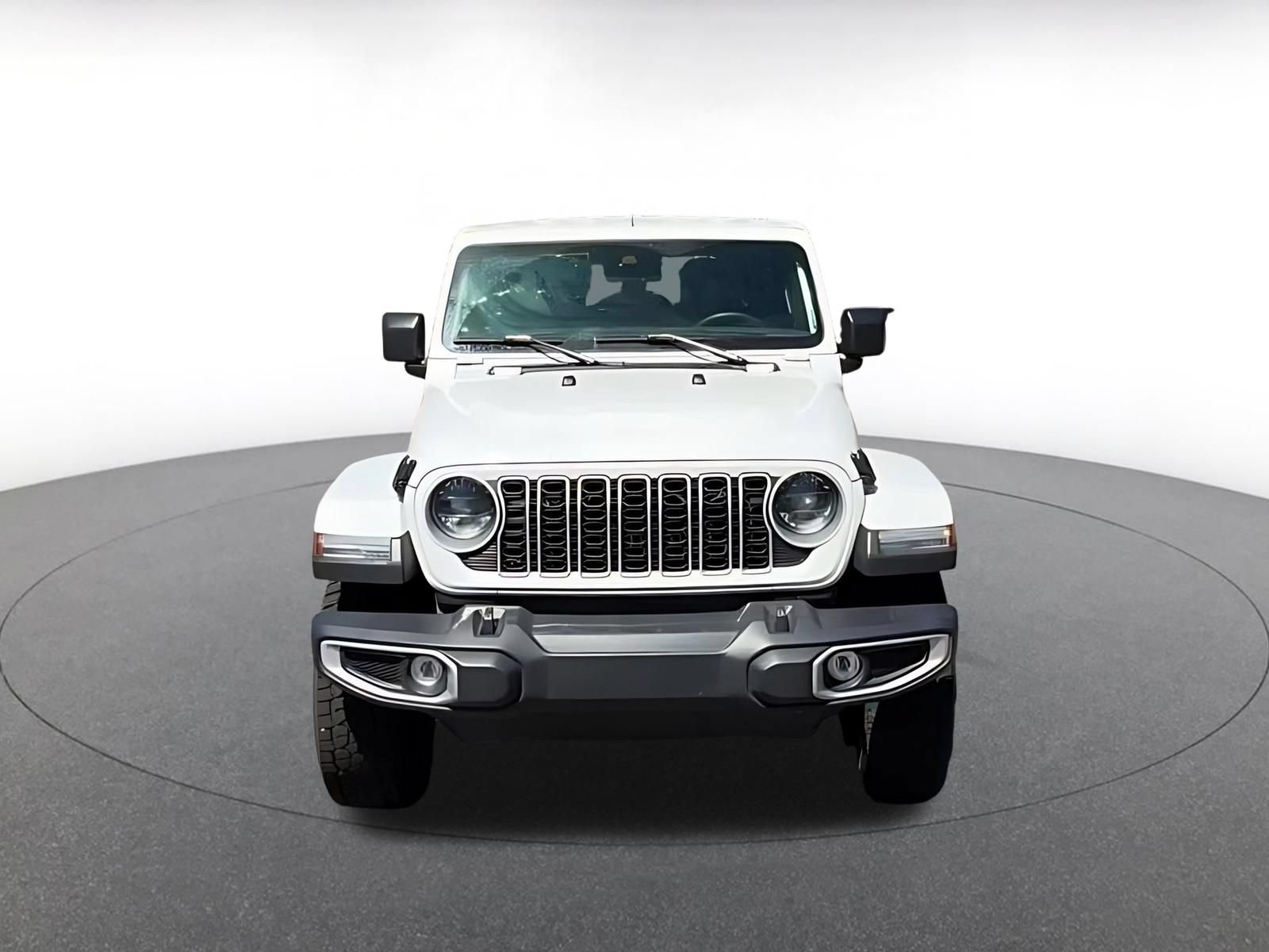 Used 2025 Jeep Wrangler Unlimited Sahara AWD/4WD image 4