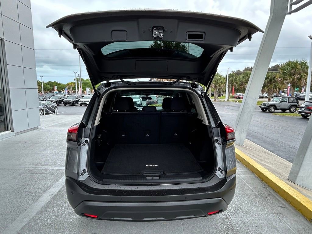 Certified 2021 Nissan Rogue S image 42