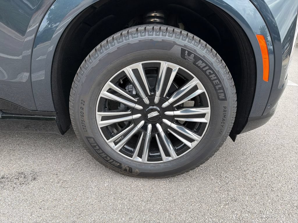 New 2026 Cadillac Escalade IQL Sport 1 w/ LPO, Floor Liner Package AWD/4WD image 16
