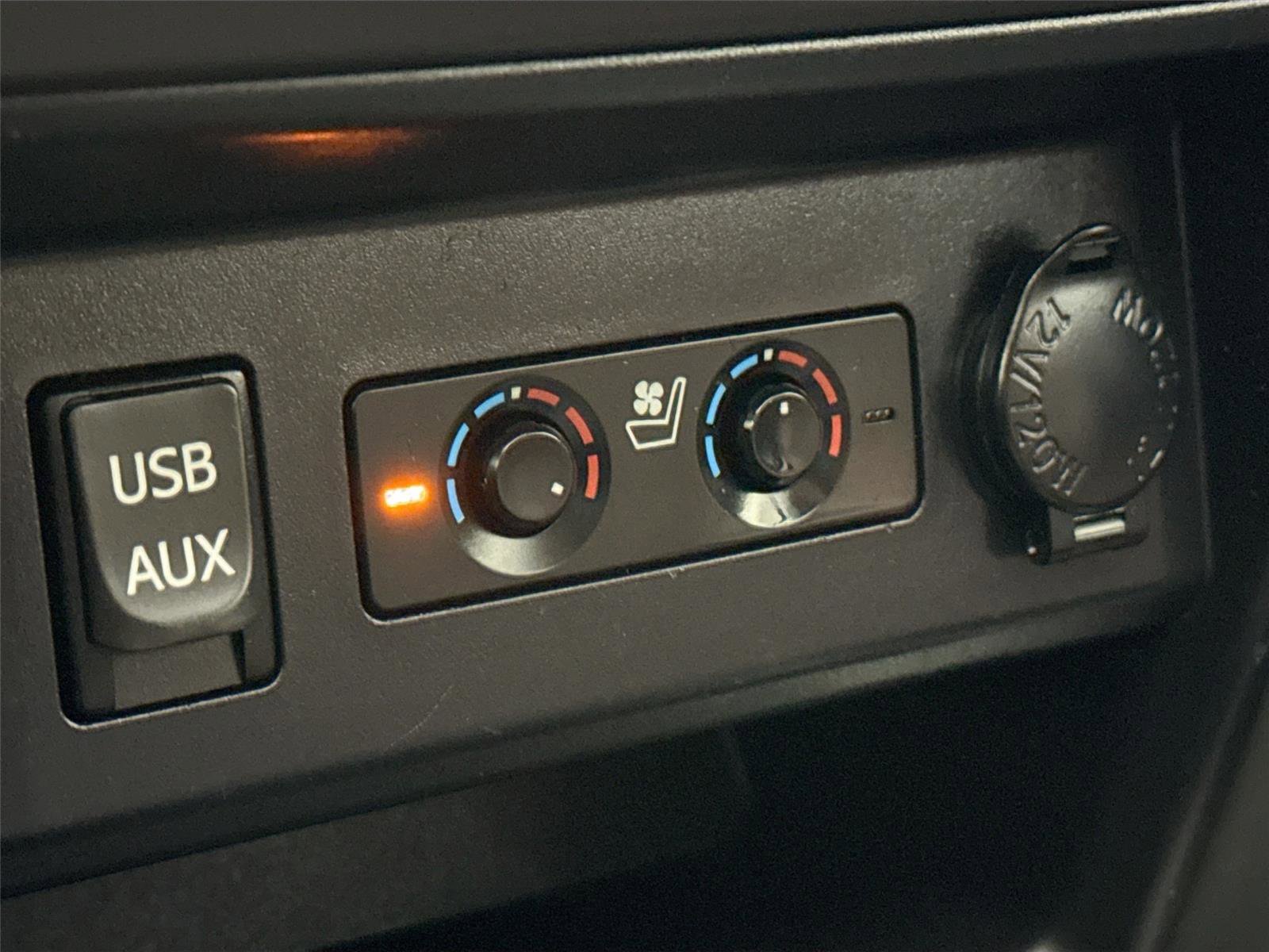 Used 2016 Toyota 4Runner Limited image 8