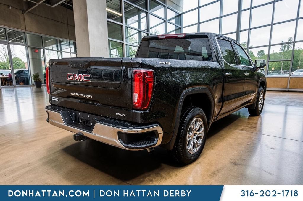 Used 2025 GMC Sierra 1500 SLT AWD/4WD image 27