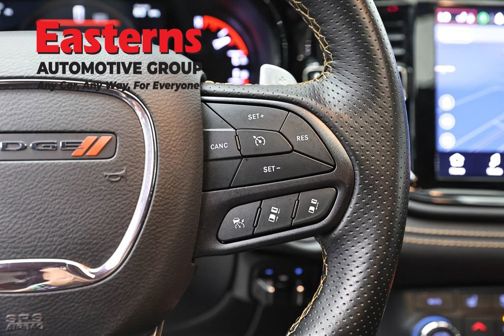Used 2025 Dodge Durango R/T AWD/4WD image 16