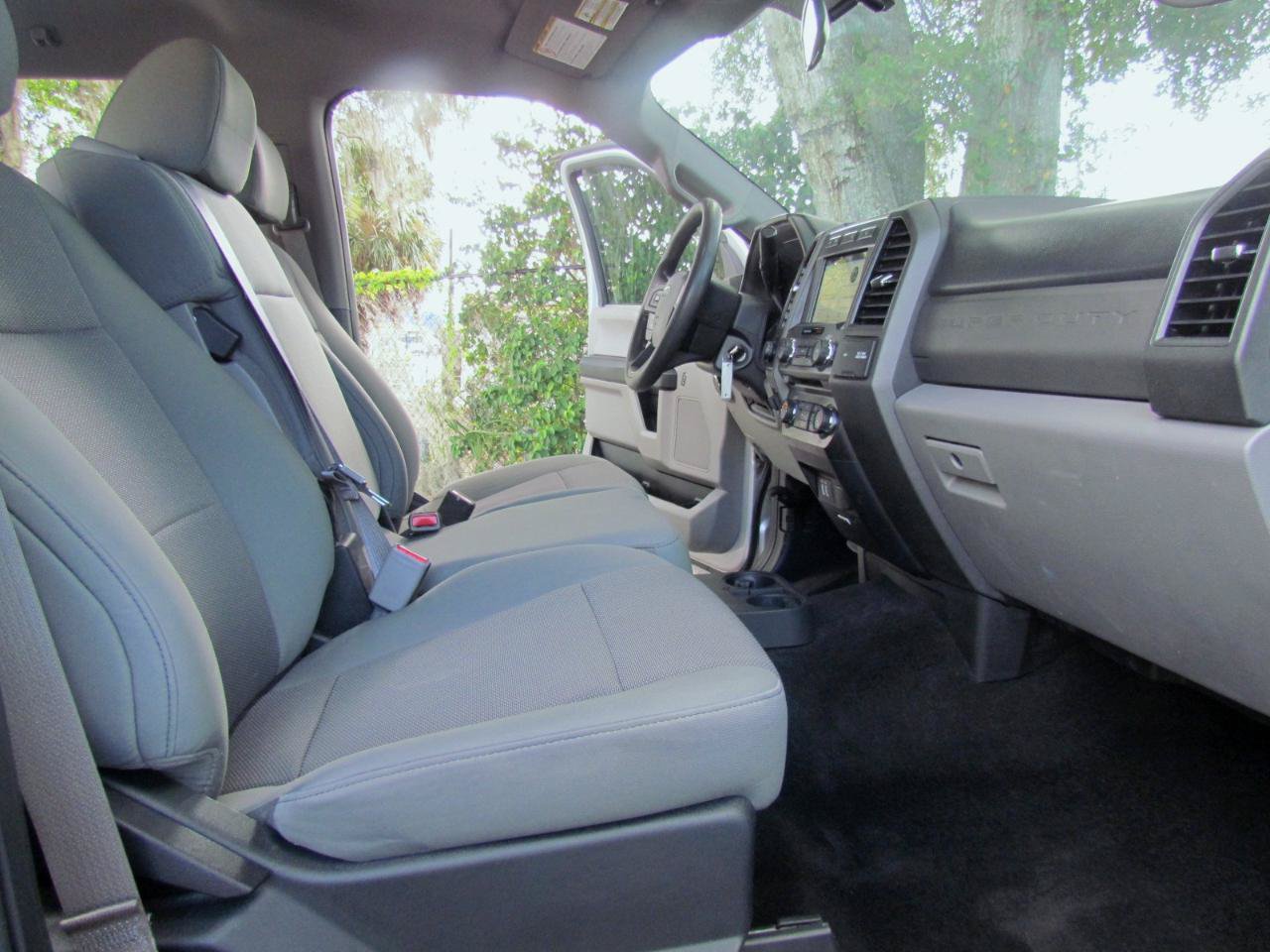 Used 2017 Ford F250 XL w/ STX Appearance Package AWD/4WD image 19