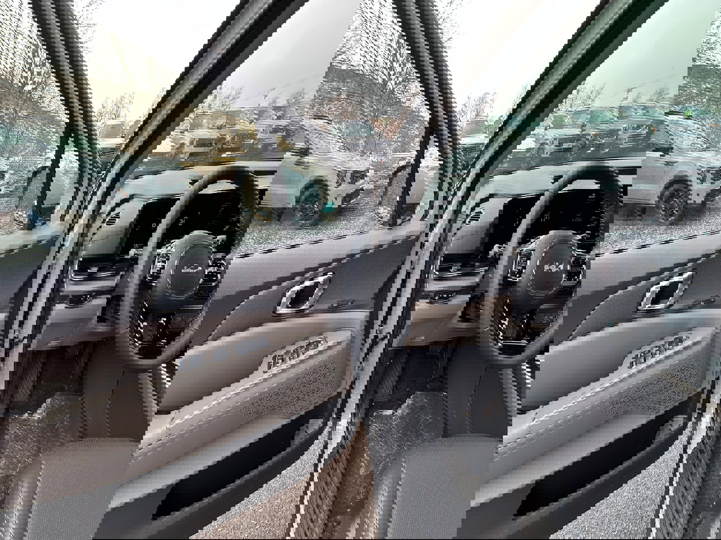 New 2026 Kia Carnival EX image 36