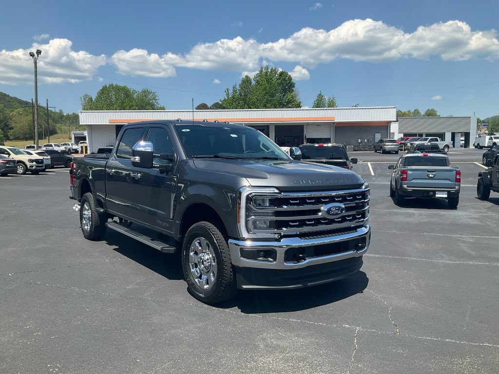 New 2026 Ford F250 Lariat w/ Chrome Package AWD/4WD image 3