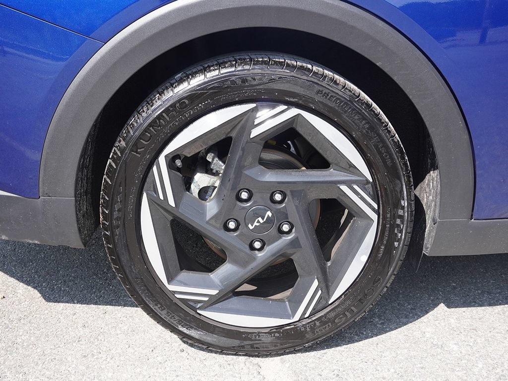 Certified 2025 Kia K4 EX FWD image 17