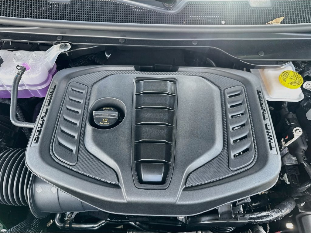 New 2026 Jeep Grand Wagoneer Summit AWD/4WD image 34