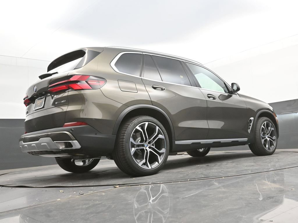 New 2026 BMW X5 sDrive40i RWD image 52