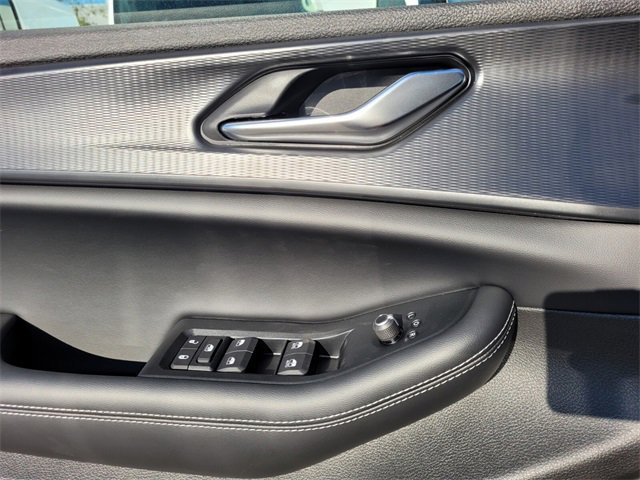 New 2025 Jeep Grand Cherokee Altitude image 22