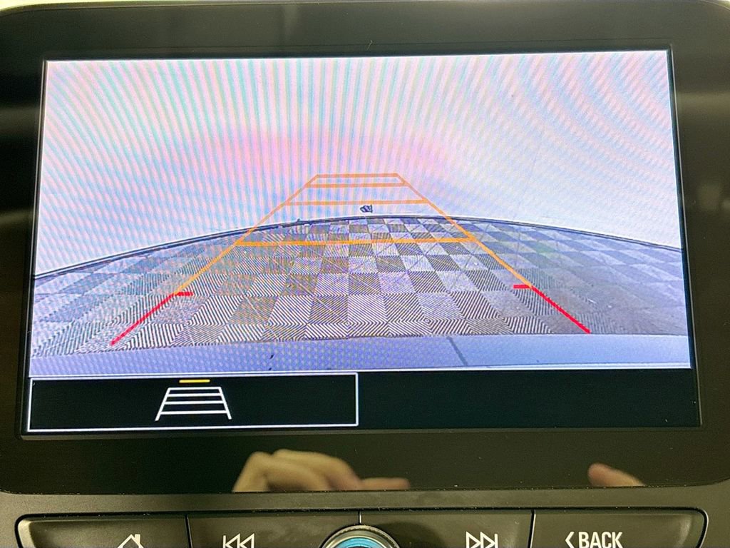 Used 2023 Chevrolet Malibu LT image 16