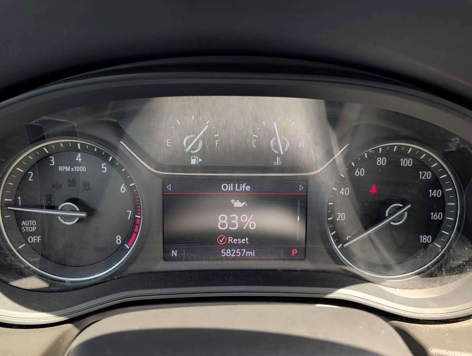 Used 2018 Buick Regal Essence w/ Driver Confidence Package #1 image 10