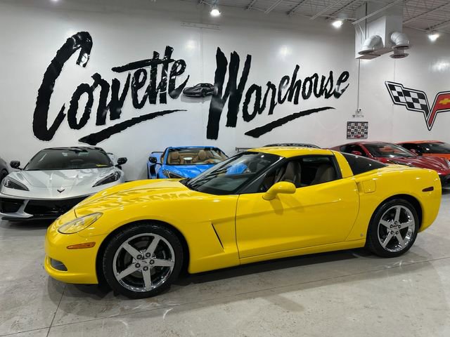Used 2007 Chevrolet Corvette Coupe w/ Preferred Equipment Group image 28