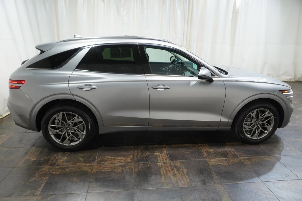 Used 2024 Genesis GV70 2.5T w/ Advanced Package image 3