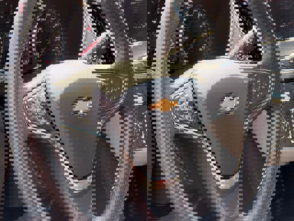 Used 2024 Chevrolet Equinox LS w/ LS Convenience Package image 24