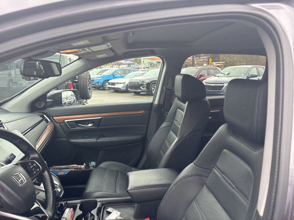 Used 2018 Honda CR-V Touring image 5